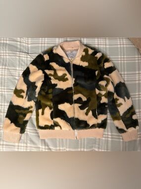 🔥 STUNNING Marc New York by Andrew Marc Camo Faux Fur Bomber